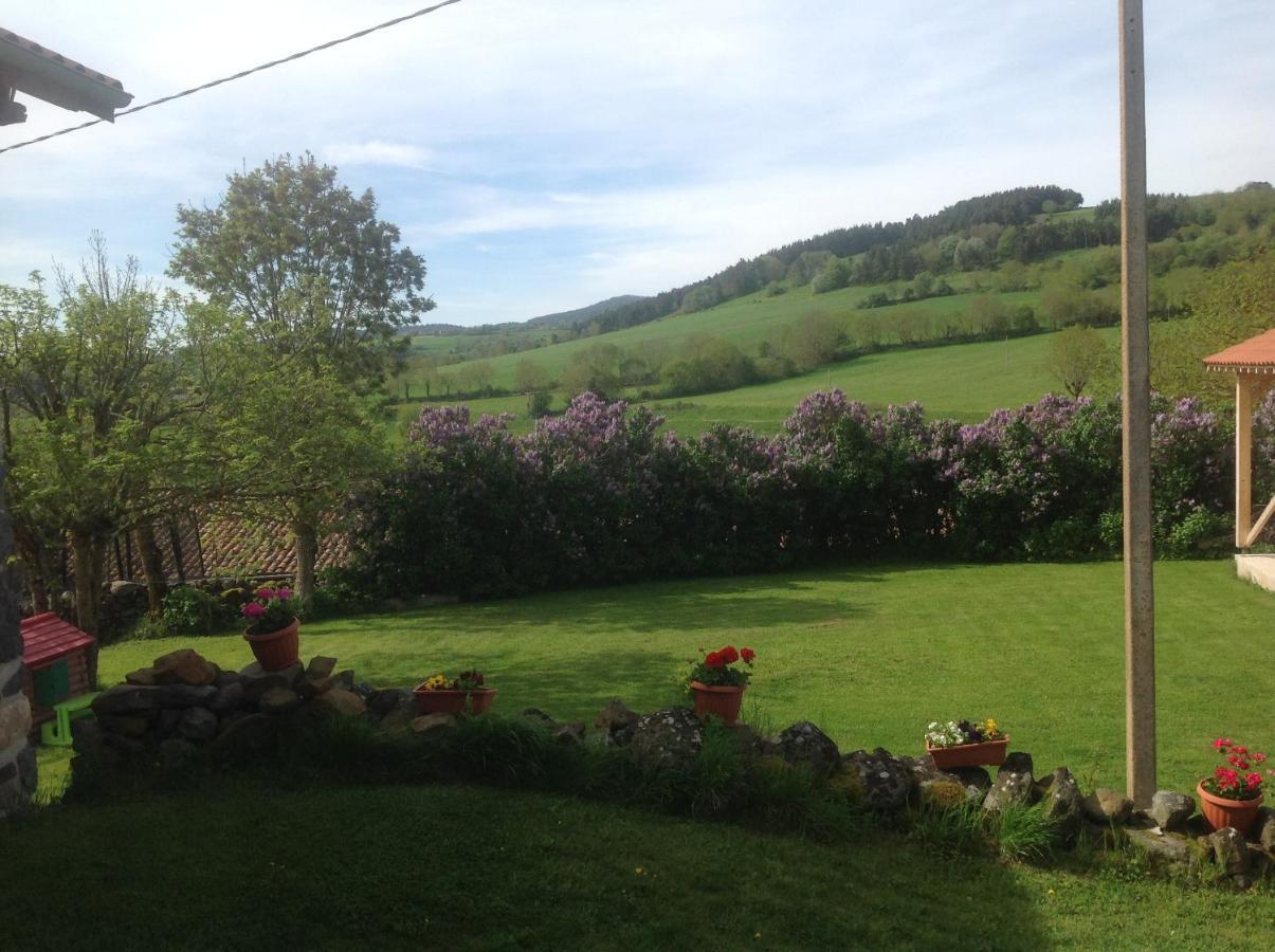 La Freycenette Bed & Breakfast Arlempdes Luaran gambar